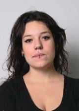 MANDI COELHO