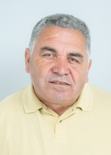 DOMINGUES/TATÁ