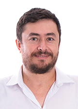 DR. DIEGO CASTRO