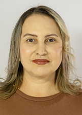 VALERIA JÚLIO 