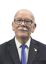 DR ADILSON DIAS