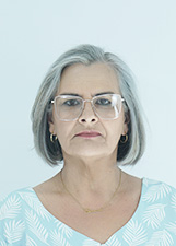 PROFESSORA SIMONE CHIARADIA