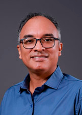 RÉGIS CARVALHO