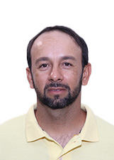 MAURICIO MORENO