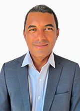 PROFESSOR ROBERTO