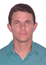 TONY CAVALCANTE